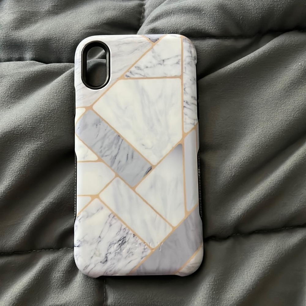 iPhone XR case